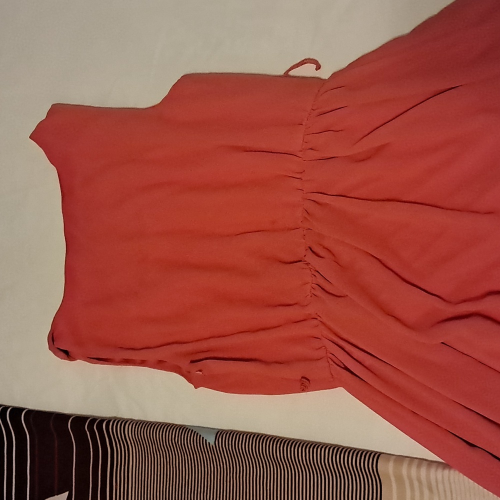 Dress - Picture 2 of 3